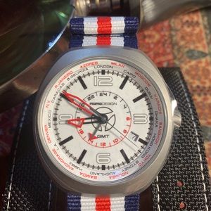 New Momo Design GMT World Timer with NATO Strap